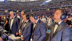 277K views · 8.5K reactions |  ¡¡La emoción del Box Azteca Team al entonar el himno nacional!  #ModoCanelo 壘 | Box Azteca | Facebook