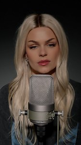 108K views · 7.7K reactions | Last one of 2025✨ See you next year! #whatsup #4nonblondes #cover | Davina Michelle | Facebook