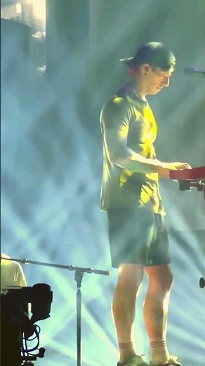 Paladin Strait Josh Sings #JoshDun #Jocals Twenty One Pilots #clancyworldtour