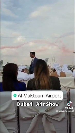 JF-17 Thunder Performs Stunning Maneuvers at Al Maktoum Dubai Airport | PAF Dubai Airshow