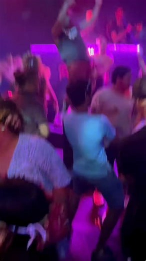 📢🔥 𝗣𝗔𝗥𝗔𝗗𝗜𝗦𝗘 𝗡𝗜𝗚𝗛𝗧 – TOUS LES WEEK-ENDS ! 🔥 🕙 𝟮𝟮𝗵 - 𝟱𝗵 📍 PARADISE NIGHT 🎧 Aux platines chaque vendredi & samedi : 🔥 Les meilleurs DJs pour enflammer le dancefloor ! 🔥 Des vibes 100% Paradise jusqu’au bout de la nuit ! 🍹 Happy Hour de 22h à 23h sur les mocktails & les Mamouths 🎉 🍔 Restauration sur place avec La Fringale Tahiti 🎟 Entrée gratuite | 🚫 Interdit aux -18 ans ✨ Groupes de 5 filles = Code "BULLES" pour une surprise ! ✨ 🔥 Ton rendez-vous du week-end à ne pas