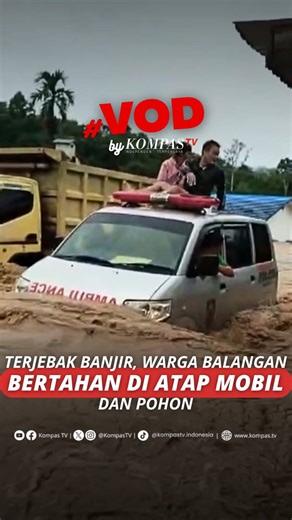 KompasTV on Instagram: "Hujan lebat memicu banjir bandang di 2 kecamatan di Kabupaten Balangan, Kalimantan Selatan. Ketinggian air dilaporkan mencapai lebih dari satu meter. Sejumlah warga terjebak dan bertahan di atas kendaraan hingga batang pohon di tengah derasnya arus banjir. Sebagian warga lainnya terjebak di dalam rumah. Kepala Pelaksana BPBD Balangan, Rahmi, mengatakan seluruh warga yang sempat terjebak telah dievakuasi. Tidak ada korban jiwa dalam peristiwa ini. Namun, banjir mengakibatk