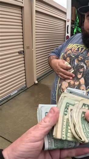 Discover Amazing Storage Unit Finds