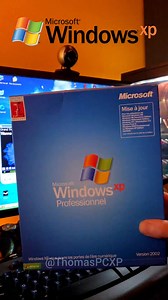 CD rom, books and my ultimate Windows XP build #windowsxp #pcgaming #retrogaming #cdrom #update IMPORTANT & SPEC: This is a retro gaming PC running Windows XP. I chose the best Windows XP-compatible components so I could play games like I did back in the day, under the best possible conditions. For your information: - this is not a modern PC. - SLI with the GTX 980 Ti cards doesn't work because XP only supports two SLI configurations with a maximum of 600 series GTX cards. - the other two GTX 98