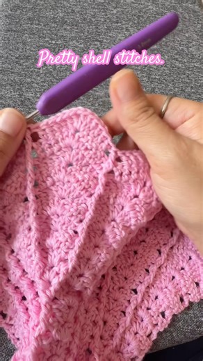 Cute Crochet Shell Stitch Tutorial 🧶 | Easy Crochet Stitch #shorts