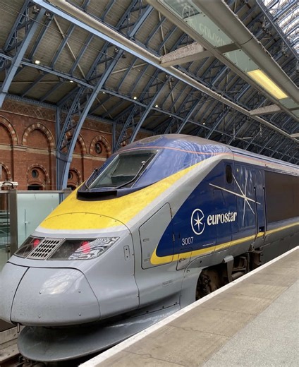 How easy was it to travel from London to Pari on the Eurostar? SO simple! The staff were amazing and I highly recommend! From booking online with easy steps to a discounted wheelchair space, entering the station with ease avoiding the queue and scanners which I can’t go through and boarding to a stress free journey taking me to Paris. I will definitely be back! #Eurostar #AccessibleTravel #amputee #Wheelchairaccessible #AKA