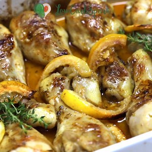 56K views | Baked Lemon Garlic Chicken is packed with tons of delicious and fresh flavors. Extremely easy to whip up in just 30 minutes enjoy this tender and juicy lemon chicken with your entire family. Full Recipe: https://www.lowcarbspark.com/easy-baked-lemon-garlic-chicken/ | Low Carb Spark | Facebook