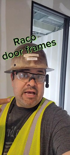 Replying to @alkolic85 Casi todo tiene una razón de ser #drywall #framing #steelframing #metalframing #construccion #carpintería #maestrooskar #tutorial #tutoriales #aprendeentiktok