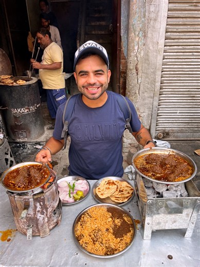 Desi ghee wala Sigdi Meat और Chicken 😋 यहाँ mutton के लिए booking करानी पड़ती हे 🔥 | Swad Official