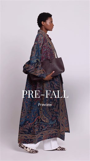 Wrapped in Warmth: The Best Wool Jackets and Kimono Coats for Pre-Fall. Winter is here — and so is our exclusive Pre-Fall Collection, designed to keep you warm while turning heads. This season, we introduce luxurious handloomed wool into our signature pieces, from statement jackets to elegant kimonos and versatile vests. Each piece is crafted with care, featuring rich paisley patterns that celebrate timeless style and artisanal craftsmanship. Perfect for layering, these wool essentials are where