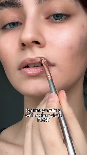 Marygrace Tropeano on Instagram: "Beauty hack I learned from make up artists after becoming a model ✨"