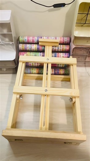 Art Lab on Instagram: "𝐀𝐫𝐭 𝐋𝐚𝐛 𝐁𝐨𝐱 𝐄𝐚𝐬𝐞𝐥 (𝐌) ▪️ 𝐏𝐫𝐢𝐜𝐞: 𝟏𝟑𝟓𝟎 𝐓𝐤 This compact table easel is a great entry level easel. It adjusts to 7 different angles and folds completely flat for storage or transportation. ▪️Foldable ▪️Light Weight ▪️Easy to carry ▪️Made of kerosine wood ▪️Proudly made in Bangladesh by Art Lab 🇧🇩 Measurements: ▪️Width: 12 Inch ▪️Hight: • Folded - 16 inch • Unfolded- 26 inch"