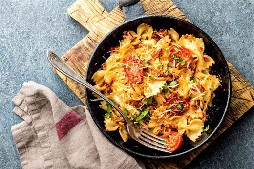 The Trick to Reheating Leftover Pasta So It Doesn't Dry Out or Get Rubbery