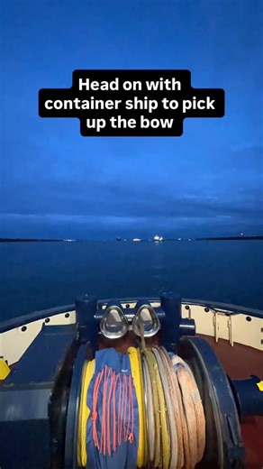 Positioning tug to pick up the bow of a container ship coming into port of Southampton #tugs #tug #tugboat #mariner #merchantnavy #cruiseship #southampton #maritime #seaman #cruiseships #engineering | Portofsouthamptonuk