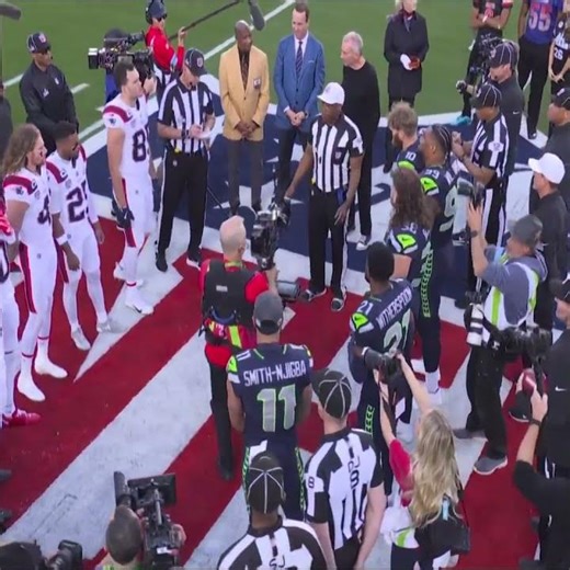 Joe Montana delivers the coin toss! Seahawks vs Patriots - Super Bowl LX