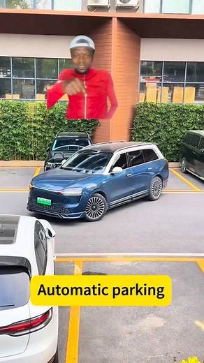 Technology Is Good👌 #technology #luxury #carreview #viralvideo #innovation | Mr Eric Idehen