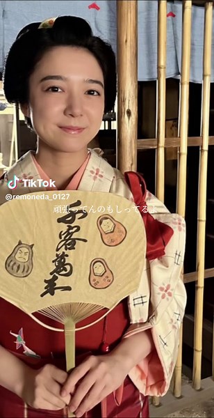 投稿遅れました… 土曜日放送された 霊験お初〜震える岩〜凄く良かったです!!萌音ちゃんの服がめっちゃ似合っててちょー可愛かったです💕︎ #上白石萌音 #もねねんしか勝たん #霊験お初 @璃奈ᵕ̈* @めい🍋@萌 @mone.＿.mai @も ね . @レモン🍋 @れもねーど @ま ろ @kotonen0702 @Ma0117 @も ね ち . @ラブもね @れもねーだー @萌音の虜𓂃 𓈒𓏸
