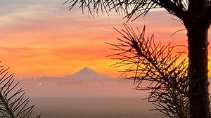 12 reactions | Sunday morning sunrise in @Canby #Oregon | SkyRose Images | Facebook