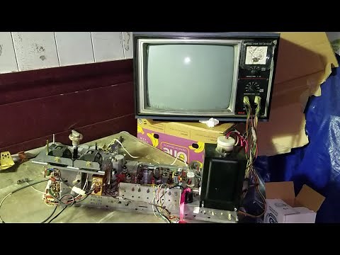 RCA CTC35 Chassis and RCA Color Repair CTC17-35 TV Tips and Tricks and Test Jig