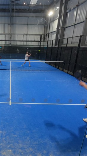 Backhand volley 🤌