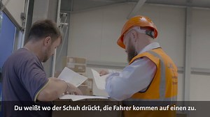 21K views · 170 reactions | "Jeder, der behauptet, man gewöhnt sich an das frühe Aufstehen, lügt!"  Wie Claudio, Transportmanager im Depot 73 in Weilheim, trotzdem voller Energie seinen Tag meistert, erzählt er uns im Video. Film ab!  | GLS Germany | Facebook