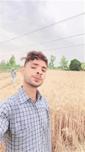 तन के कपड़े फट जाते हैं तब जाकर यह फसल लहराती है #वायरल विडियो #sortvideo