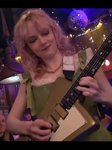 Nothing Matters — Abigail Morris live concert clip