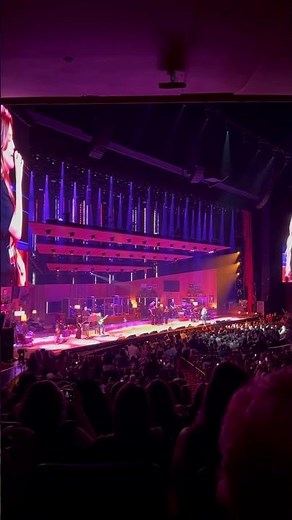 Kelly Clarkson Studio Sessions 2025 Las Vegas Residency! #kellyclarkson #concert