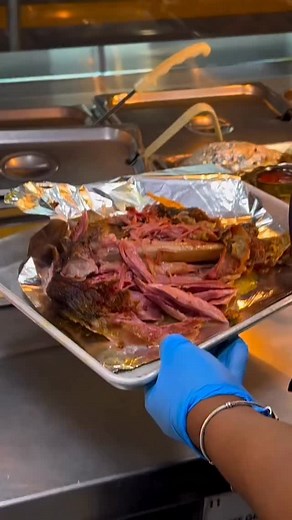 Happy humpday! Come grab your $15 southern bowl or smothered turkey leg. | Lillie Mae's Southern Buffet