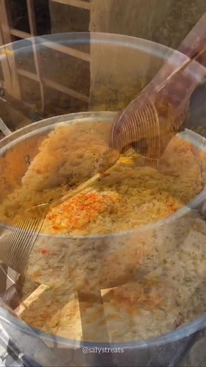 Make fried rice and peppered chicken for 50 people 🙌🏻😍 #viralreels #viralvideoシ #foryoupage | Salimat Annuri