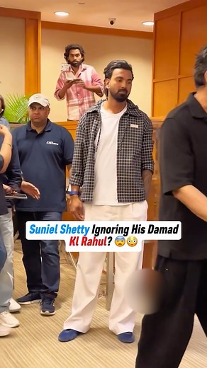 Suniel Shetty is angry on Damad? #Bollywood #Trending #News #explorepage #fyp #explore #Movies #celebrities #Btown #Paparazzi #fblifestyle | The Live