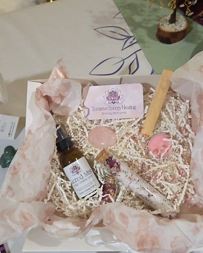 Intuitive Energy Healing on Reels