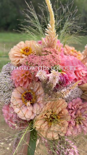 2.5K views · 100 reactions | This peachy pink bouquet was one of the...