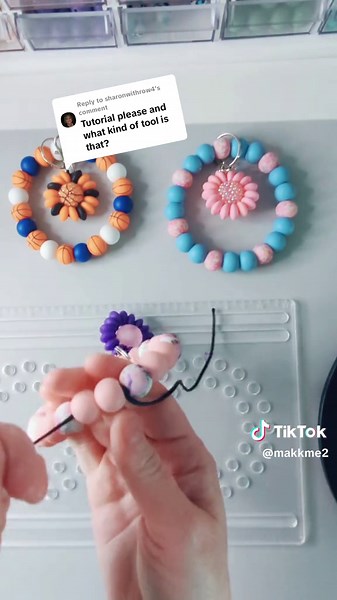 Lentil Flower Wristlet Tutorial