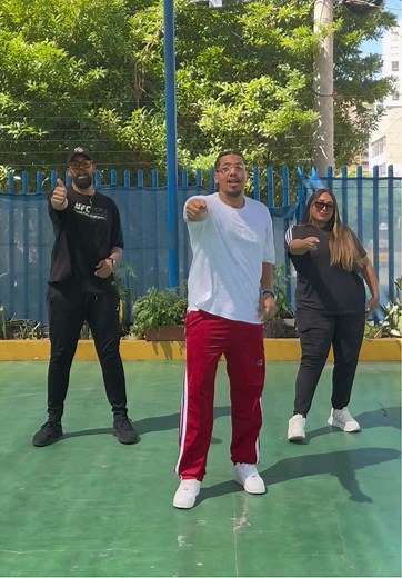 Me Siento Feliz Con Dios Y Cocos