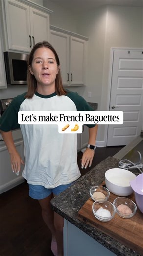 My happy place is anywhere with bread 🥖 full recipe is at my food blog linked in bio! Go to the website ☺️☺️☺️😡☺️☺️ #thedashleyskitchen | The Dashleys