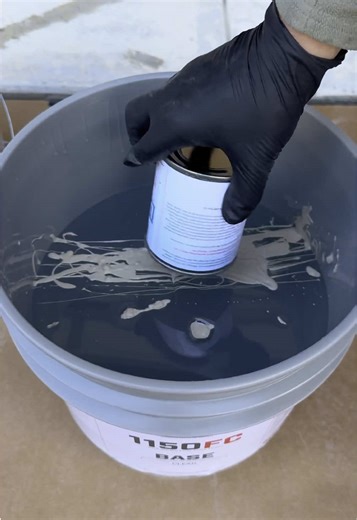 New floor in garage #VVEpoxySolutions #epoxyresin