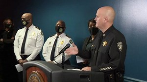 Officer who cited spa shooting suspect’s ‘bad day’ has history of anti-Asian posts - National | Globalnews.ca