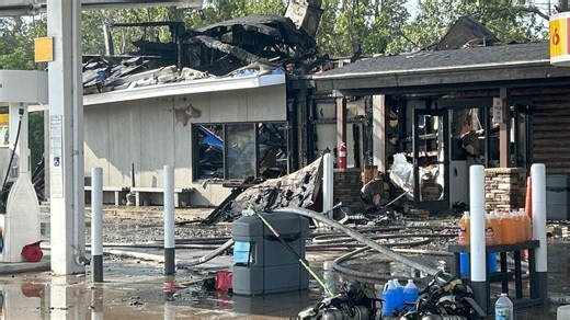 Crews battle suspected grease fire at Indian River McDonald's; multiple agencies respond