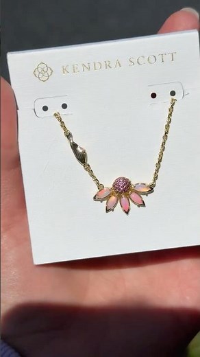 Kendra Scott Anya Flower Necklace 🌼 #kendrascott #springjewelry #necklace #jewelry #new #shorts