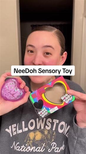 Needoh good vibes only hearts are so cute to show love this season! #needoh #stressrelief #sensorytoy #sensorytoysforkids #stressball @NeeDoh Official