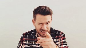 5K views · 308 reactions | Morgen! 17 Uhr! YouTube! ❤️ Die Videopremiere von #abreißen ! 落 Wir sind live im Stream dabei und ihr könnt uns Fragen stellen...  Aufregend, noch einmal schlafen...!  Hier: https://youtu.be/vz3kvDRgOfY  | Revolverheld | Facebook