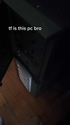 Wooden PC Meme - How Does a PC Look Like?