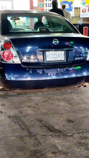 Stopping by one of the most dangerous gas stations in Gulfport to get a late night snack. | Sips Tea Mississippi