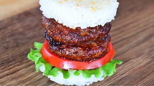 My Favorite Burger Recipes Written Recipe: https://cicili.tv/smash-burgers-vs-rice-burgers | CiCi Li