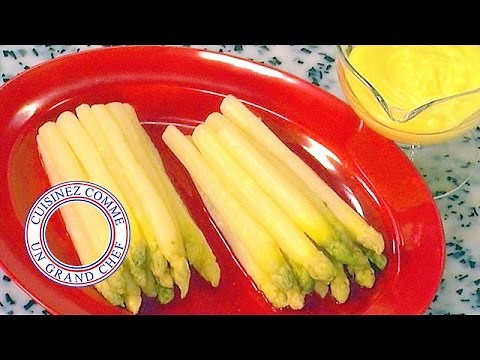 Asparagus with mousseline sauce