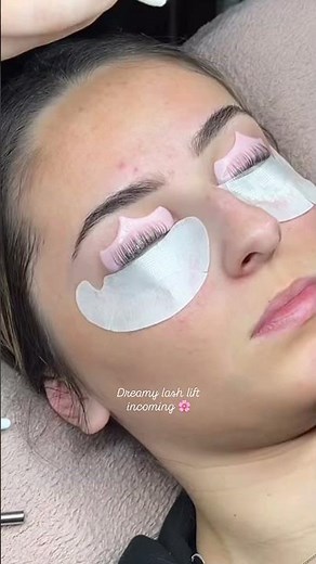 Lash V Lash Lift stunning results using pro tools easy 3 step process professional satisfying