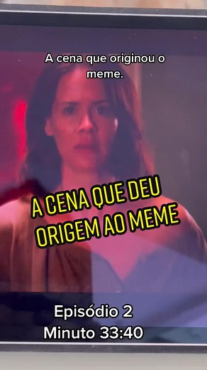 Sarah Paulson Escapes a Killer in American Horror Story: Asylum