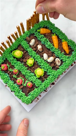 LEVENthal Bakery® on Instagram: "I’m realizing that more people like fondant than I thought 🧐 . Forgot to mention the”potatoes” are jelly beans! . Follow for more cake hacks and fondant-free edible cake toppers . #caketopper #cakedecorating #springcake #edibletoppers #fondant"