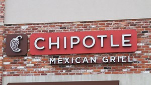 14 Amazing Chipotle Orders You Must Try - Whimsy & Spice